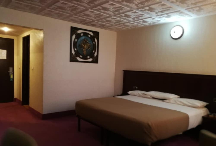 Bedroom 2, Hotel Palm Beach, Kadiogo