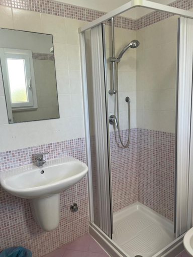 Bathroom 4, VILLA MARIA e SUITE, Foggia