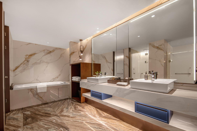 Bathroom 4, Jiangshan Haiwaihai Hotel, Quzhou