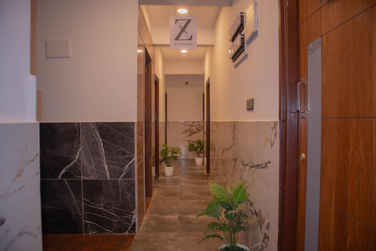 Public Area, Z Express Marydale, Bangalore