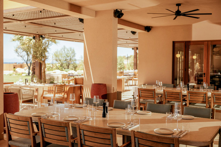 Food & Drinks 5, 91 Athens Riviera, The Resort, Attica