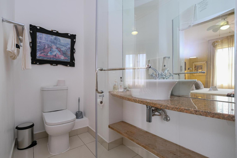Bathroom 4, 17onWellington Suites, Eden