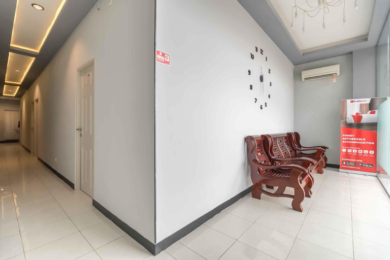 Public Area 3, RedDoorz Plus near Millenium ICT Centre Medan 2, Medan