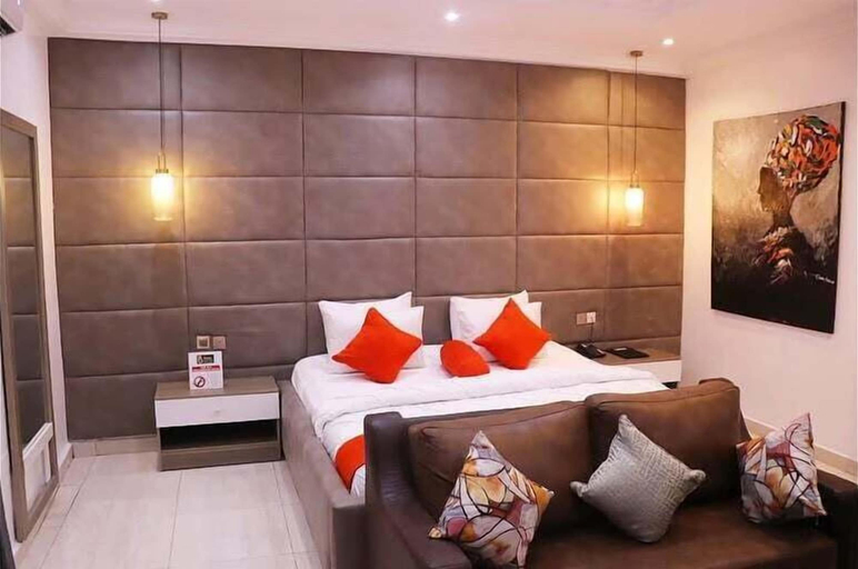 Room 4, ROC Apartment, AbujaMun
