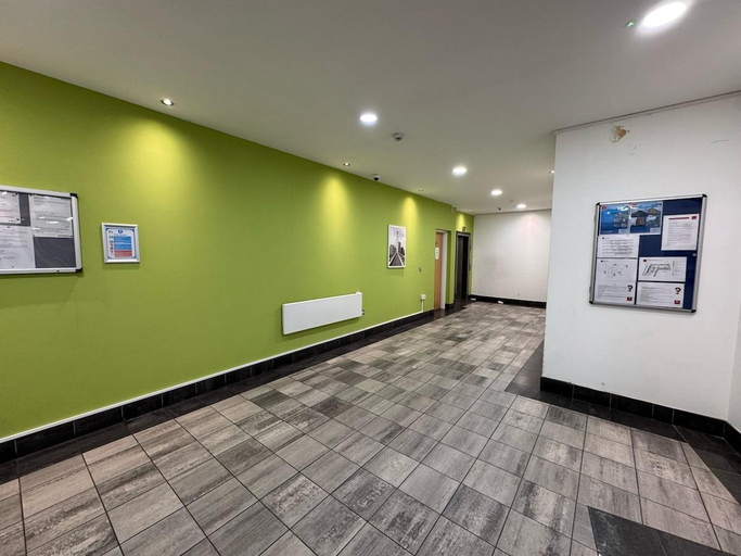 Public Area 3, Leeds Dock Apartment, Leeds