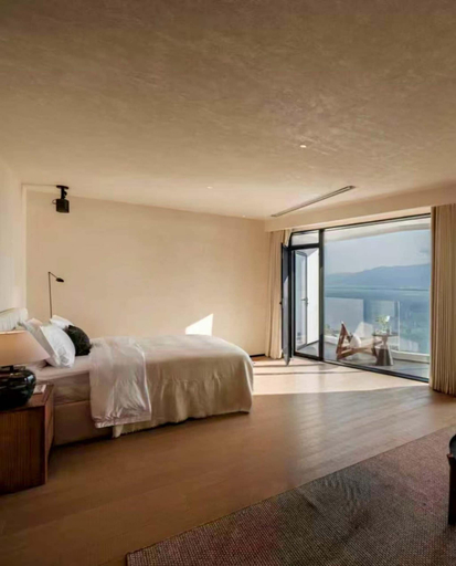 View from room 2, YS Seaview Hotel, Dali Bai