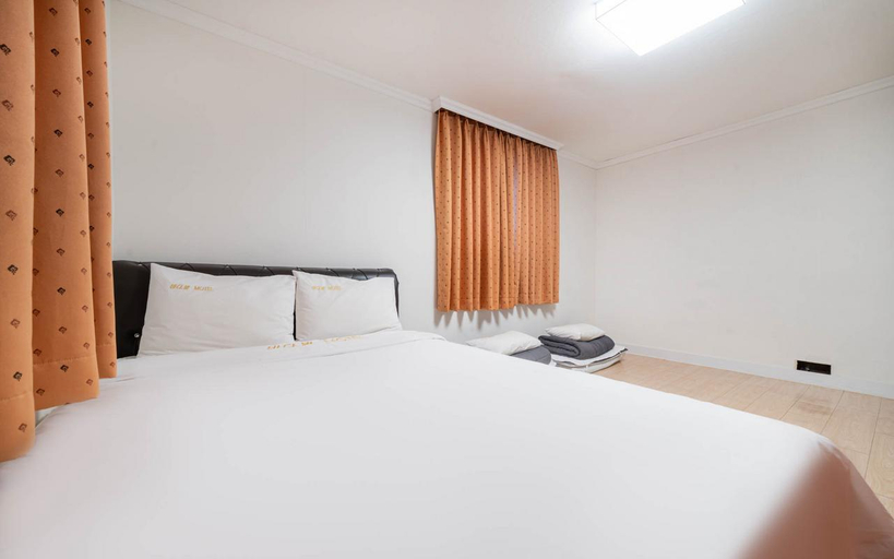 Bedroom 1, Gangneung (Jumunjin) Bada, Gangneung