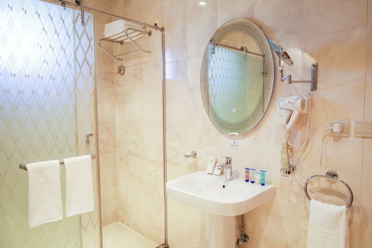 Bathroom 4, Best Day Hotel And Resorts, Jeddah