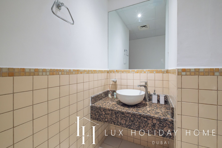 Bathroom 5, LUX The JBR Central Suite, Dubai