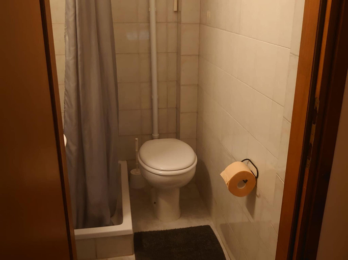 Bathroom 2, Villa Peragic - Triple Room with Balcony and Private External Bathroom, Konavle