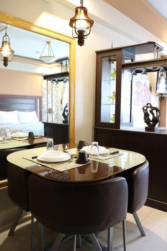 Food & Drinks 5, One Palm Tree Villas by SMTL Properties, Pasay City