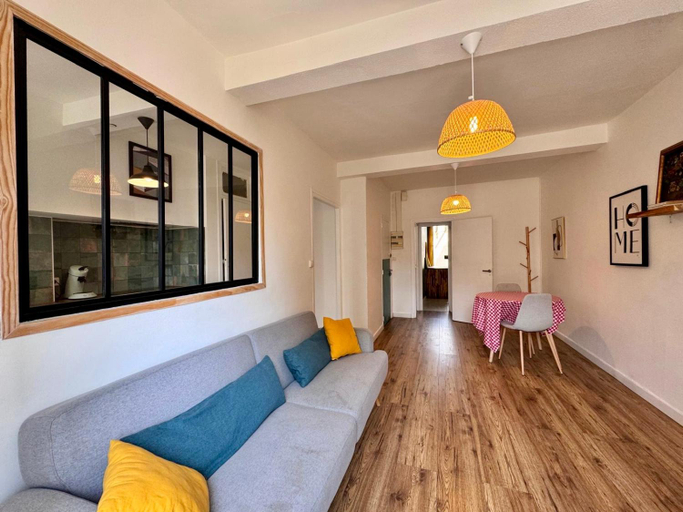 Others 5, Appartement Minervoise - Gare Carcassonne - NETFLIX, Aude