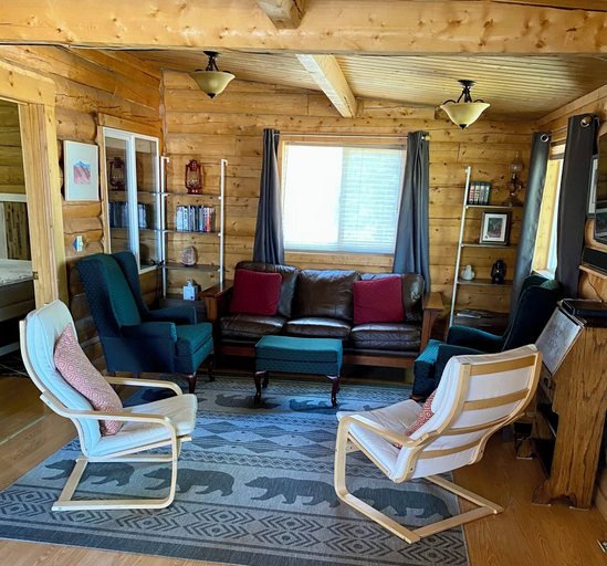 Living area 4, Burnt Paw, Southeast Fairbanks