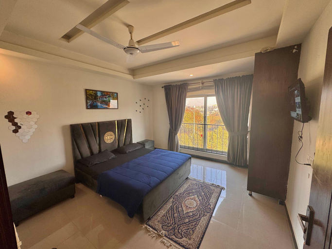Bedroom 2, Lavish 1BHK Apartment | Safe & Secure, Rawalpindi
