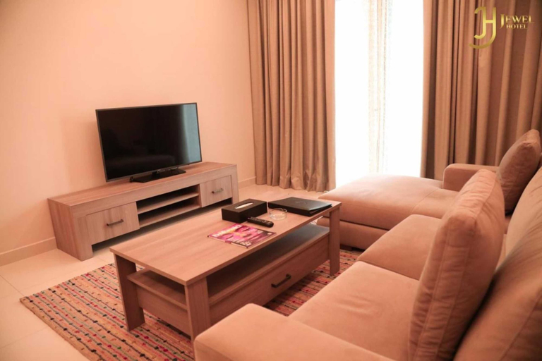 Room 3, Dancenter Jewel Near World Trade Center, Manama