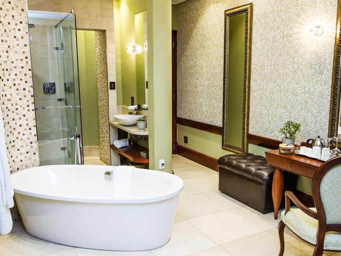 Bathroom 4, Kimberley Anne Hotel, Frances Baard