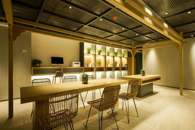 Business Facilities