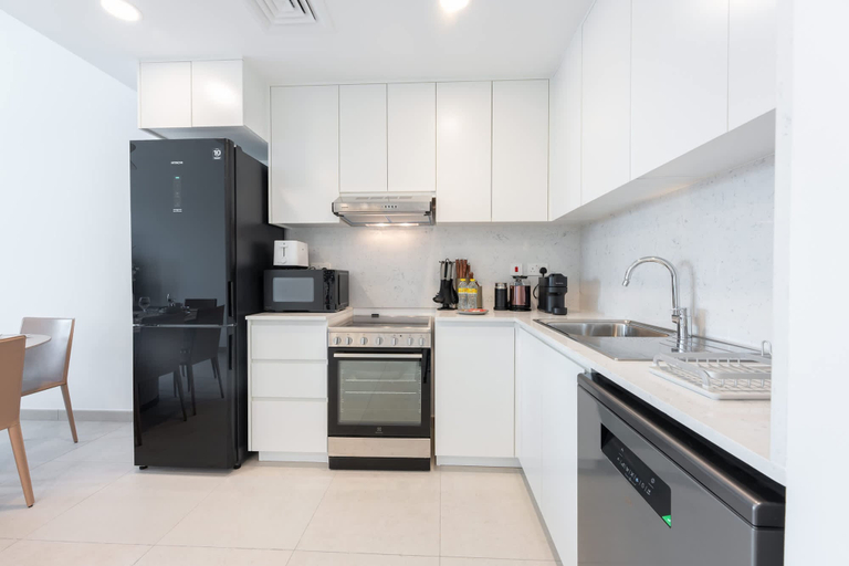 Room 4, Bright Airy 1BR in Asayel 2 - Fits 4 Comfortably, Dubai