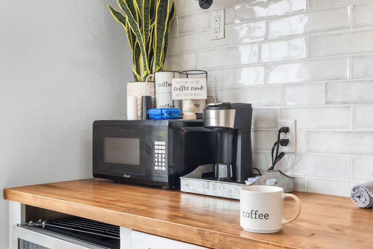 Private kitchen 4, The Chic Retreat - Studio for 2, Taney
