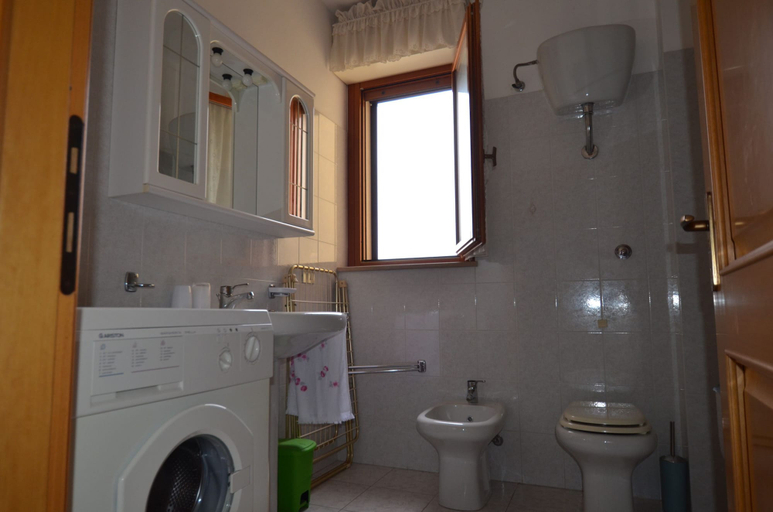 Room 2, Casa Vacanze in Alghero, Sassari
