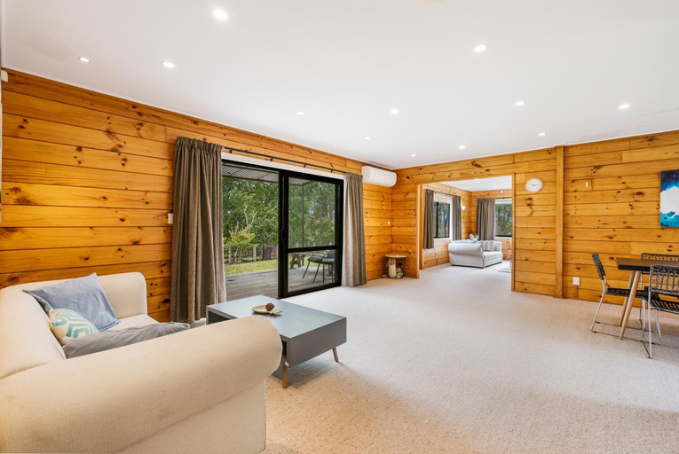 Others 5, Enjoyable Cozy Life Style Villa, Rodney