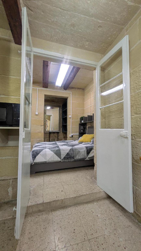 Bedroom 4, Apartment in Valletta by Ruwts