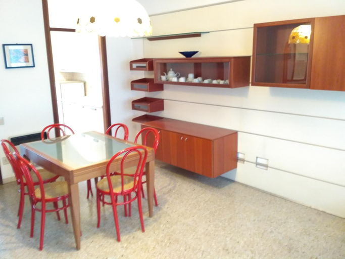 Others 5, Condominio VILLA CHIARA, Udine