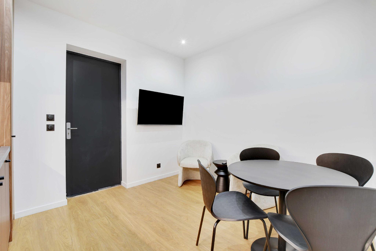Interior view 3, Cosy Apartment - 2BR - 4P - Montreuil, Seine-Saint-Denis