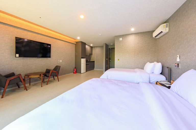 Bedroom 2, Gaon Resort, Buan