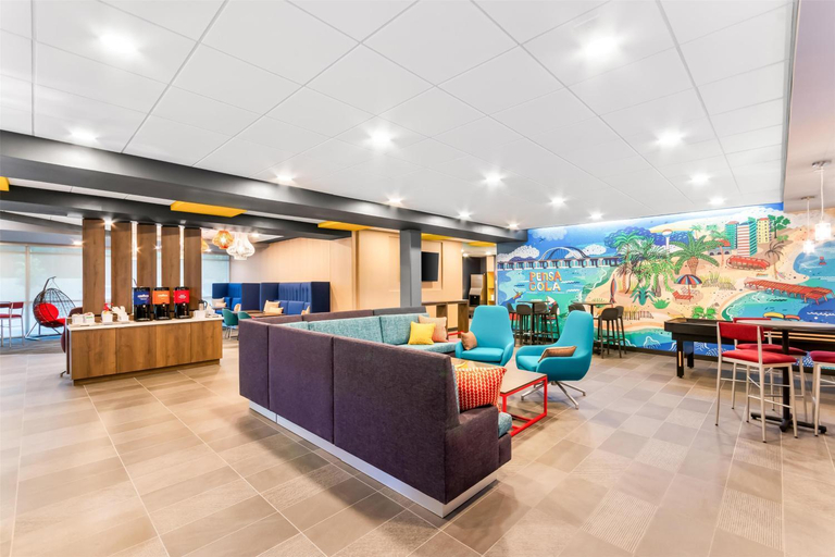 Public Area 2, Tru By Hilton Pensacola I-10 North Davis Highway, Escambia