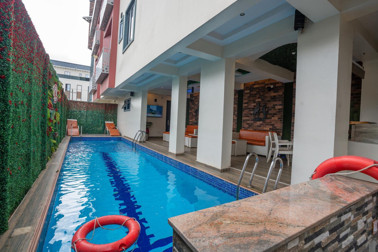 Sport & Beauty 5, God's Touch Apartment, Mushin