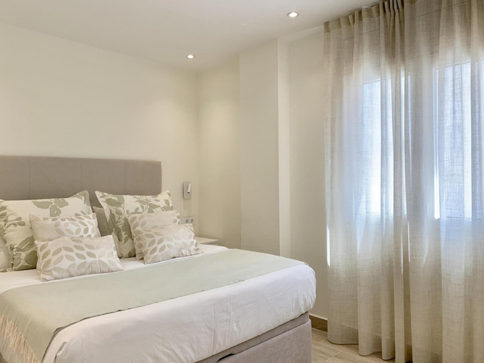 Bedroom 3, Sitges Spaces Oasis Suites, Barcelona