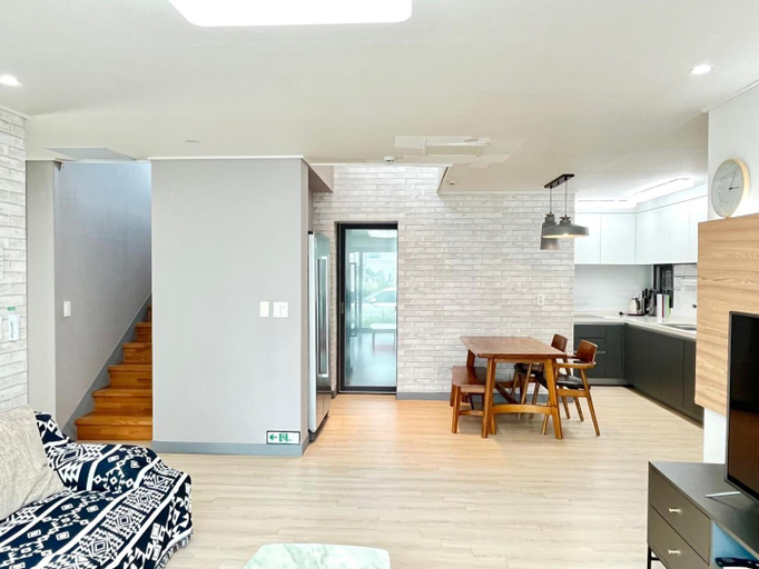 Others 1, Jaeju Harang Pension, Seogwipo