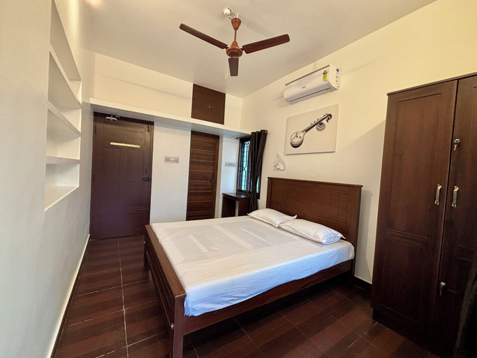 Room 2, Fort Grande Stay, Ernakulam