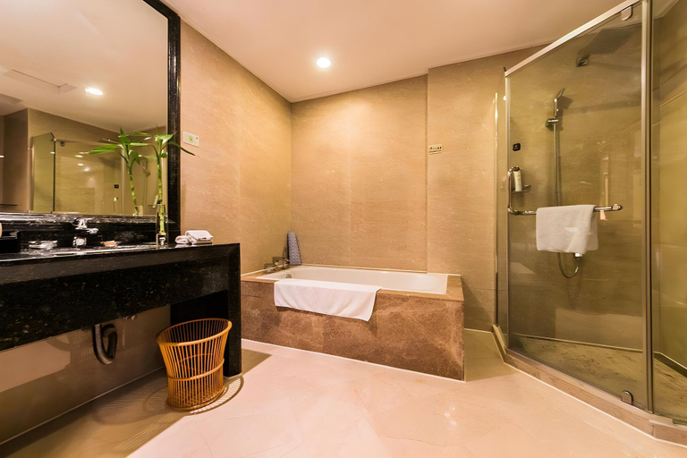 Bathroom 3, Guo Hui Hotel, Fuzhou