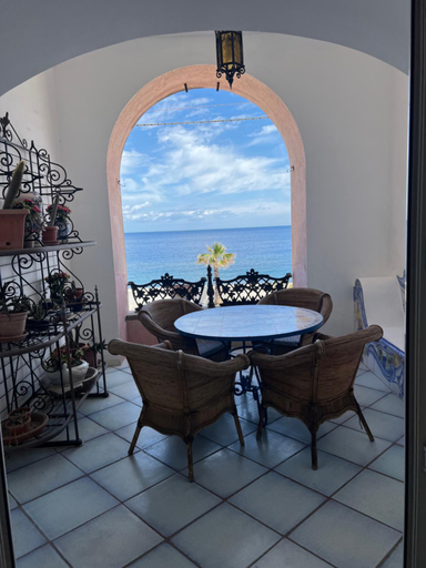 Others 2, Casa Bacot, Messina