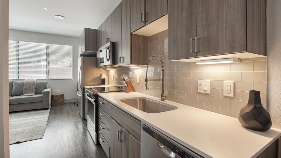 Private kitchen 4, Biltmore Apartments By Landing, Maricopa