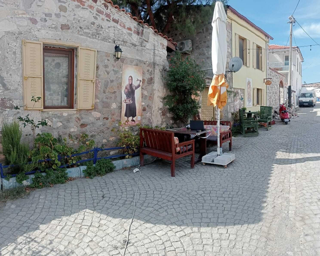 Exterior, denizkizi sevilay pansiyon, Ayvalık