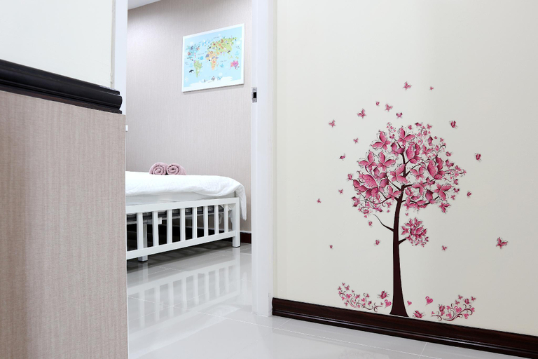 Bedroom 2, Modern Townhome @ Old City and Saturday Market, Muang Chiang Mai