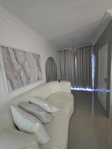 Others 5, Palm inn , Ekurhuleni