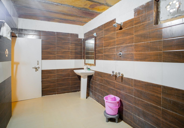 Bathroom 3, Royal Jaisalmer Resort with Swimming Pool, Jaisalmer