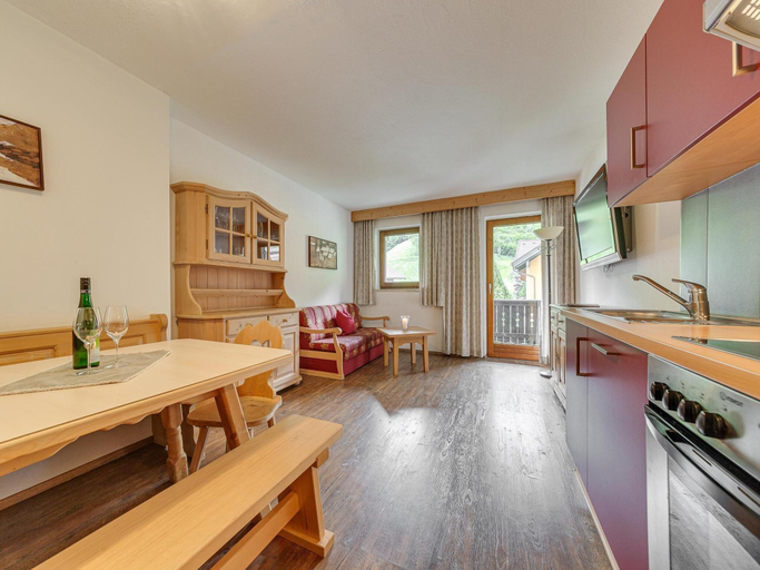 Others 4, Apartment in Zillertal near Spieljochbahn, Schwaz