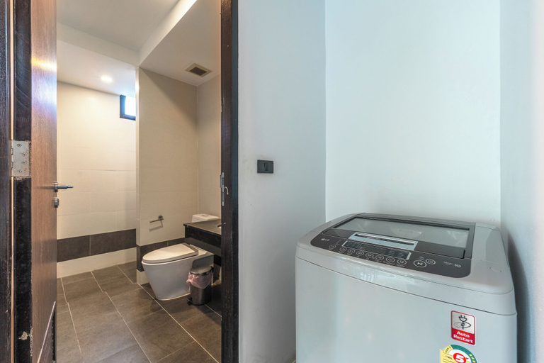 Laundry, 4BR Poolside 500m from Kata Beach V220, Phuket Island