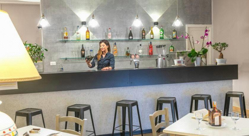 Food & Drinks 5, Hopps Hotel, Trapani