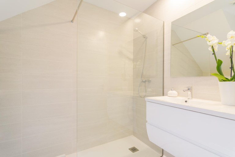 Bathroom 3, CAN SERRA, Baleares