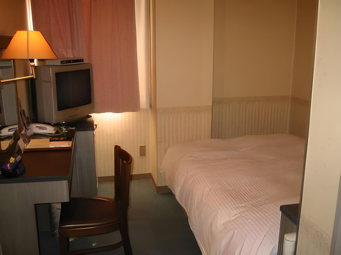 Bedroom 2, Hotel Taisei, Kagoshima