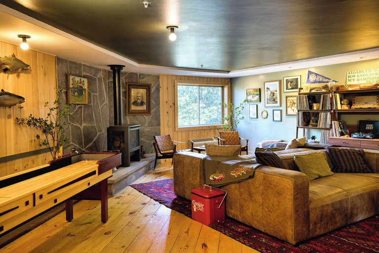 Living room 4, Hideaway Inn Mt.Sunapee, Merrimack