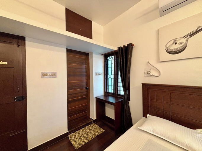 Room 5, Fort Grande Stay, Ernakulam