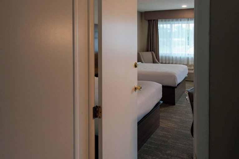 Room 5, Valley Trail Inn, Chemung