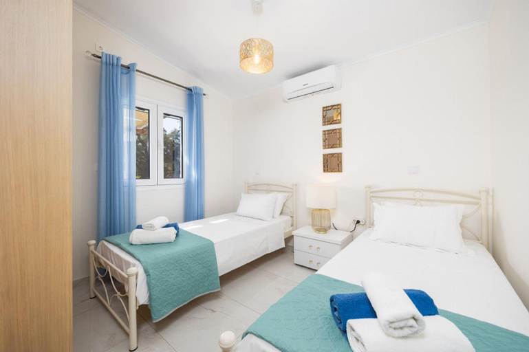 2, Eleftheria in Spartia, Ionian Islands